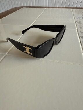 Luxury Black Sunglasses